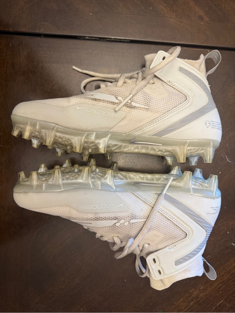 Women’s Nike Light Huarache 8 Lacrosse Cleats with Translucent Plate - size 5